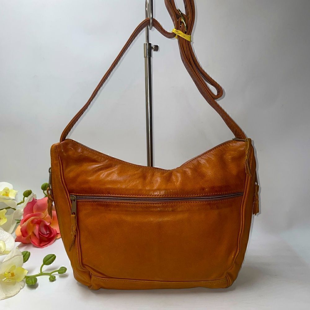 Vintage Forest Leather Shoulder Bag Camel Medium